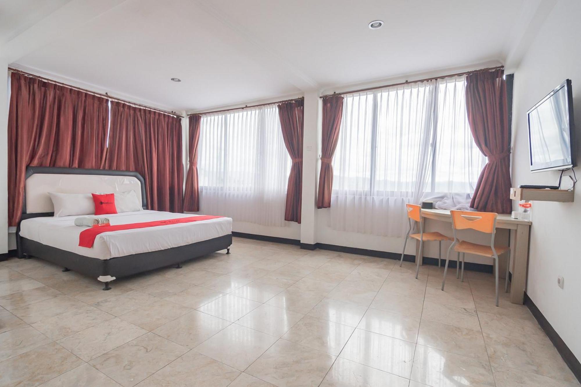 Hotel Reddoorz Near Sukabumi Station 2 Exteriér fotografie